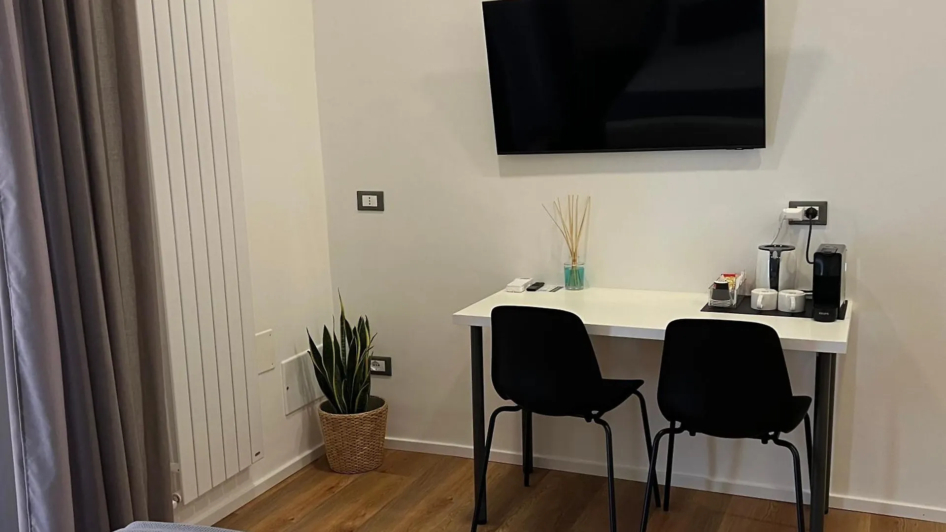 Sunrise Rooms La Spezia Affittacamere