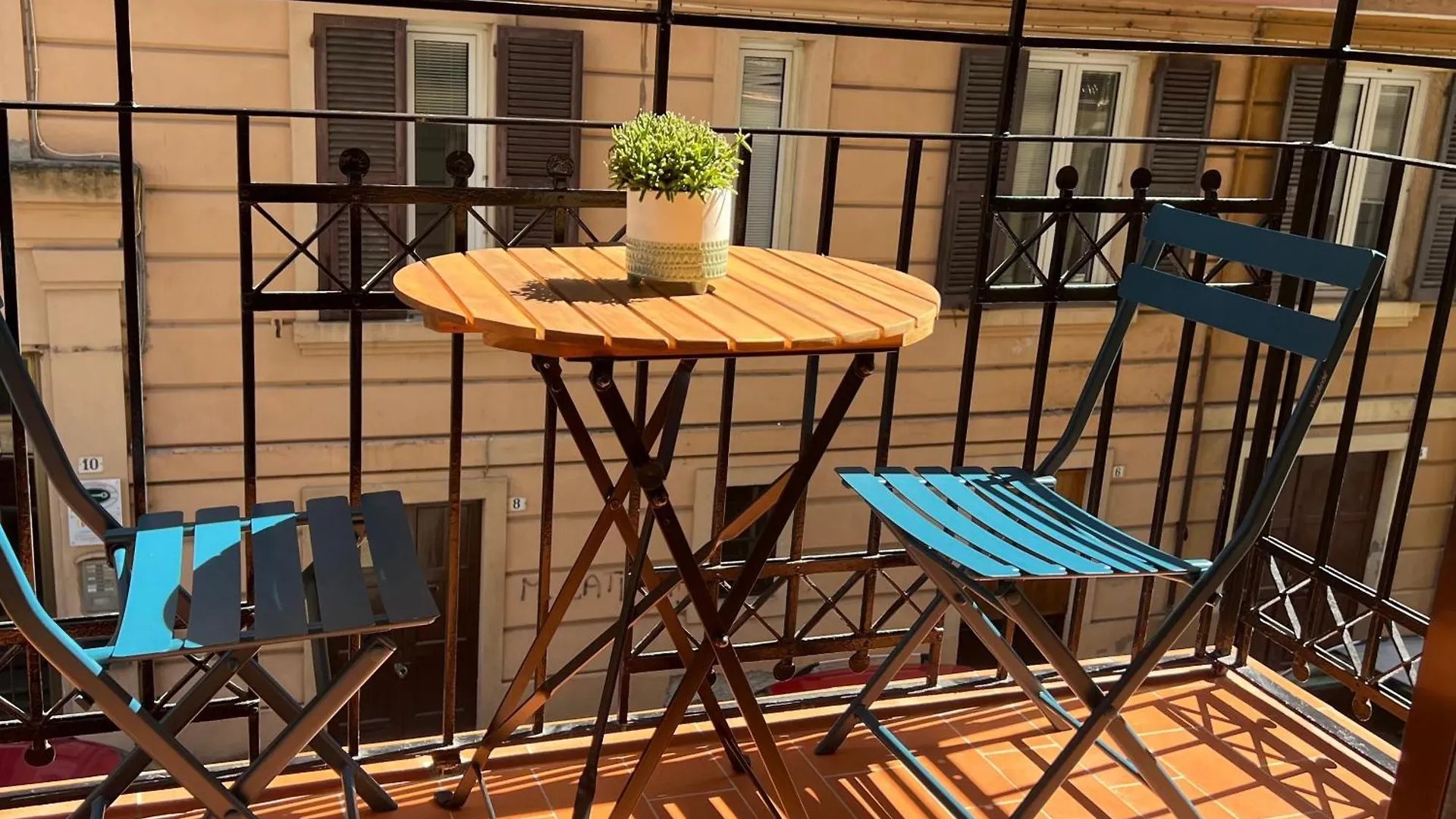 Sunrise Rooms La Spezia Affittacamere